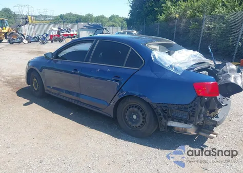 2014 Volkswagen Jetta 2.0L S z USA, uszkodzony, nr VIN 3VW2K7AJ4EM438802